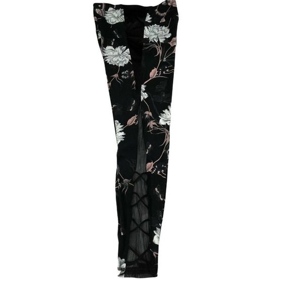 Victoria's Secret Incredible Essential Lace Up Legging Black Floral - Picture 4 of 11